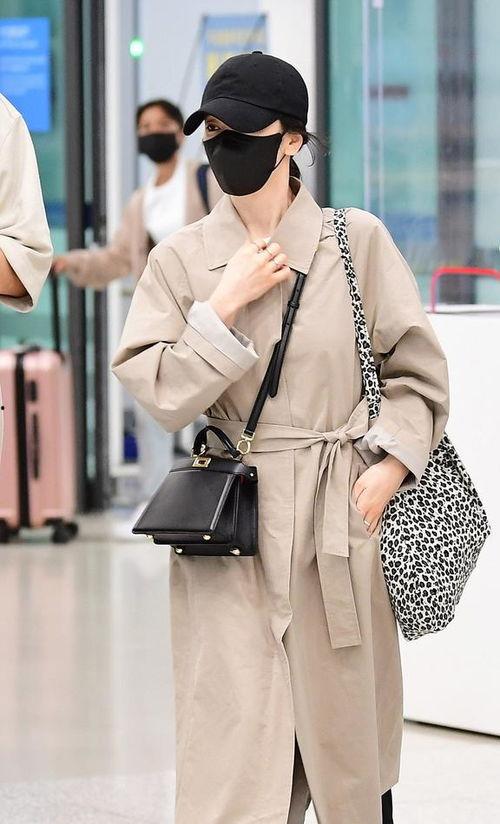 宋慧乔穿衣搭配图片,优雅与简约的完美融合